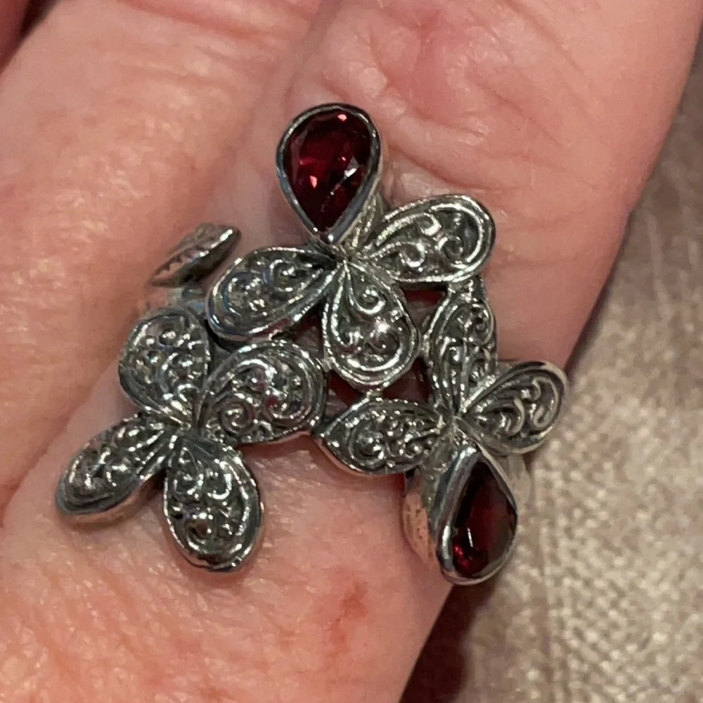 Mozambique Garnet Sterling Silver Ring Size 8 Flower Branch Design NWTS